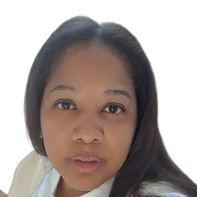 Clara De La Cruz, editora de Energía Hábitat RD